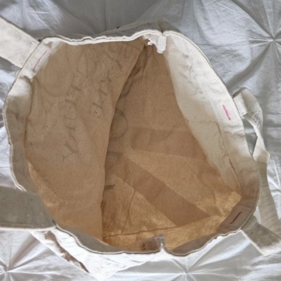 Canvas tote
